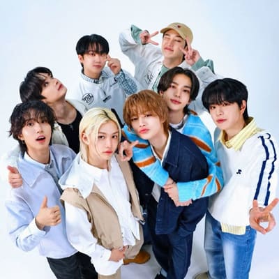 Stray Kids 團體照